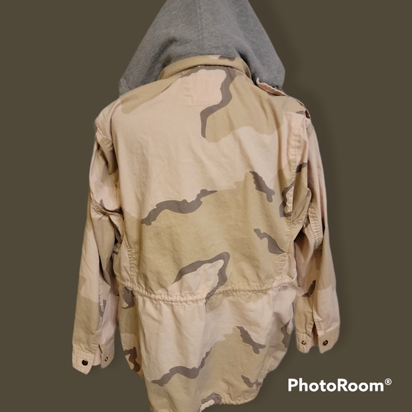 Forever 21 Camouflage Field Utility Jacket - Picture 2 of 7